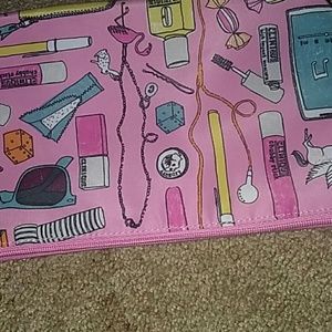 Clinique Bags - New makeup bag Clinique Bags - New makeup bag